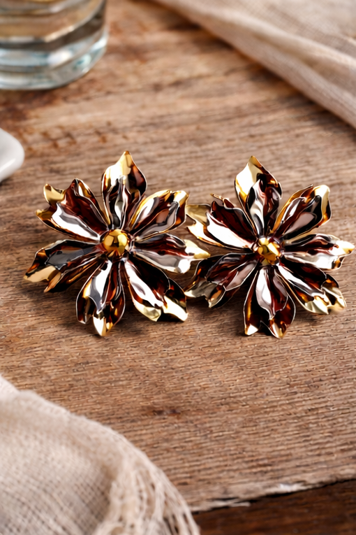 AURAË Studs Collection